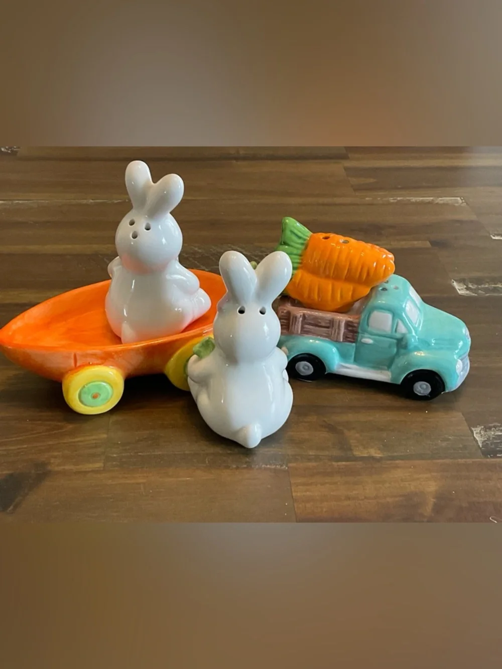 Bundle of Easter Spring Decor - OVER 20 PIECES - Excellent Used Condition